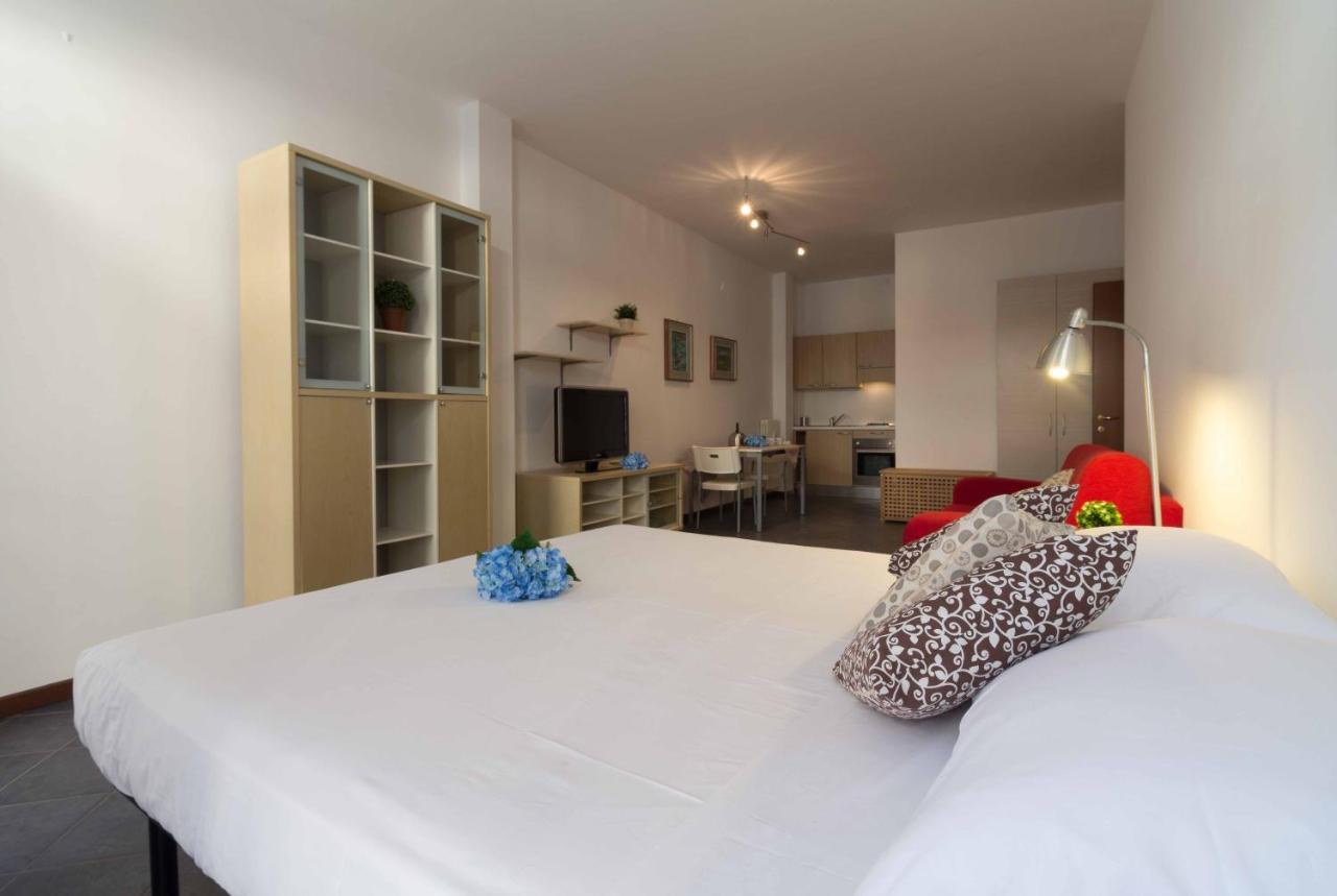 Galleria Roma Apartment - Affitti Brevi Italia Lecco Exteriör bild