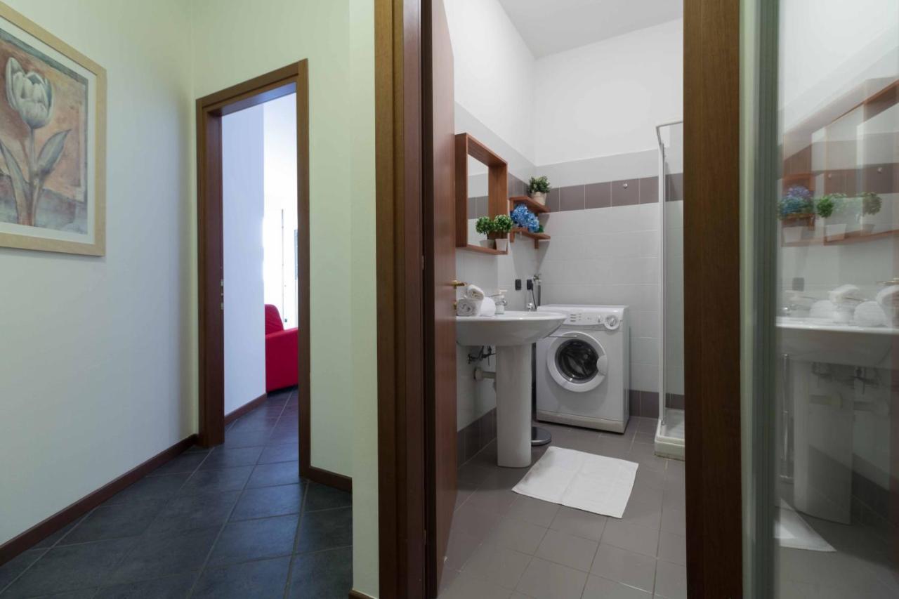 Galleria Roma Apartment - Affitti Brevi Italia Lecco Exteriör bild
